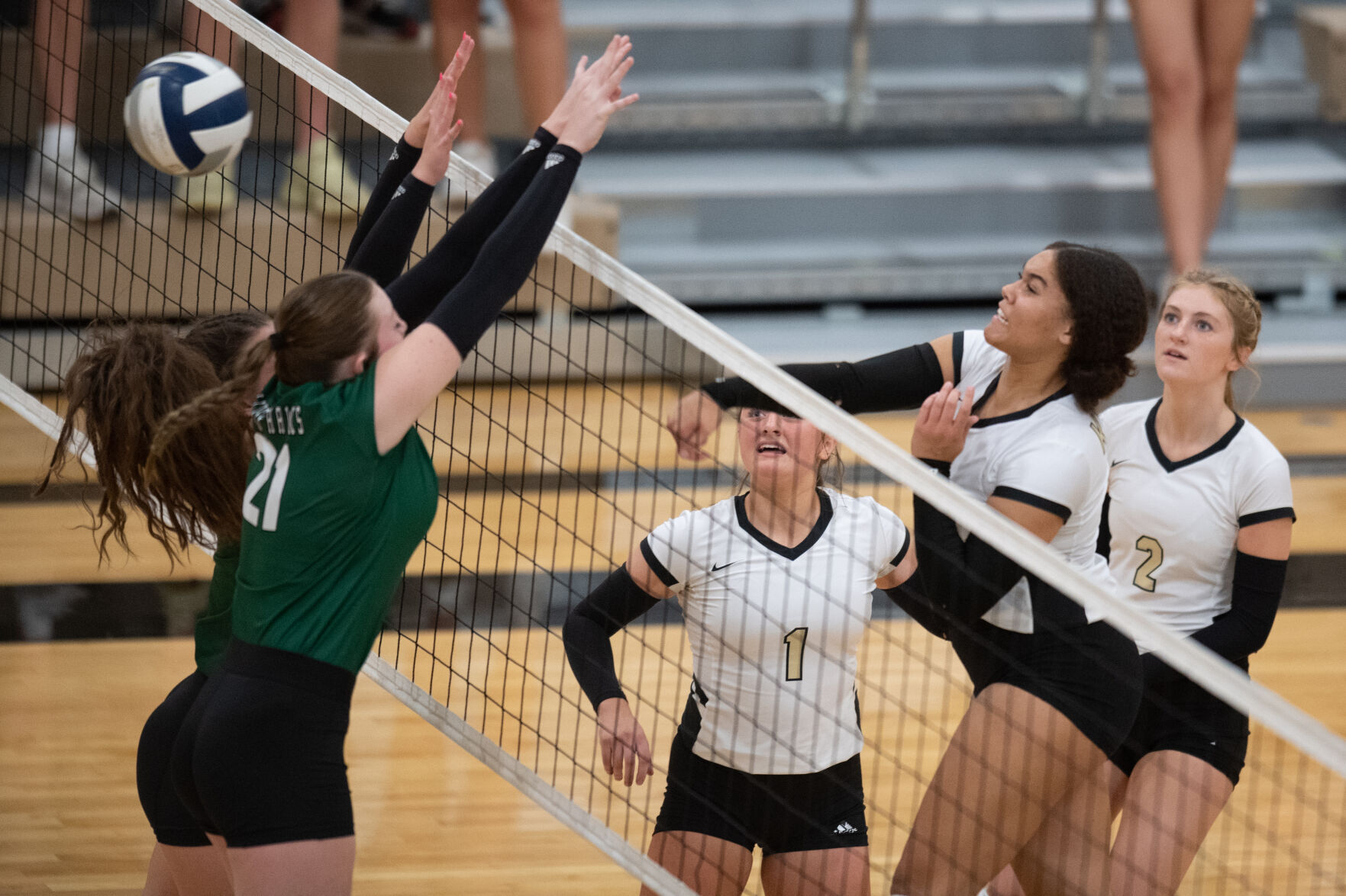 Lincoln Southwest vs. Lincoln Southeast, 9.20